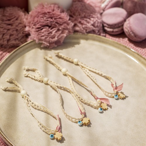 Μαρτυρικά με πλεκτή δαντέλα, ξύλινο σταυρό, ακρυλική χάντρα και κορδέλα