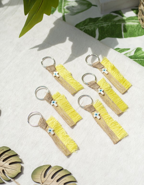 Μαρτυρικά σε μπρελόκ με κίτρινη τρέσα και σταυρουδάκι με μάτι