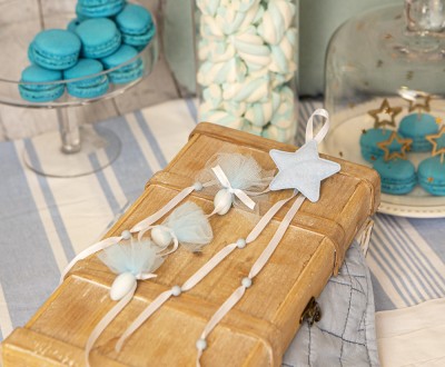 Κρεμαστή μπομπονιέρα με υφασμάτινο αστέρι, σατέν κορδέλα και ακρυλικές χάντρες