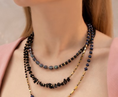 Σετ κολιέ με αιματίτες, μαργαριτάρια, κρύσταλλα και πέτρες