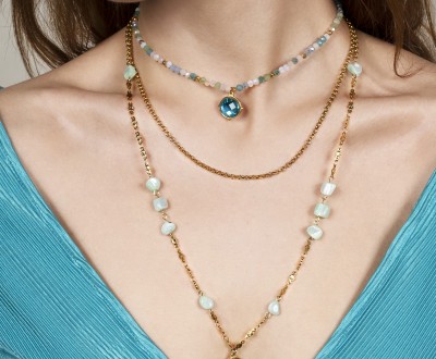 Σετ κολιέ με ατσάλινα στοιχεία και αλυσίδες, ημιπολύτιμους λίθους και κρύσταλλα