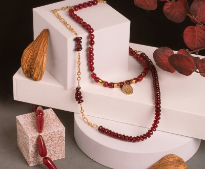 Σετ κολιέ με ημιπολύτιμες burgundy πέτρες και ατσάλινες αλυσίδες
