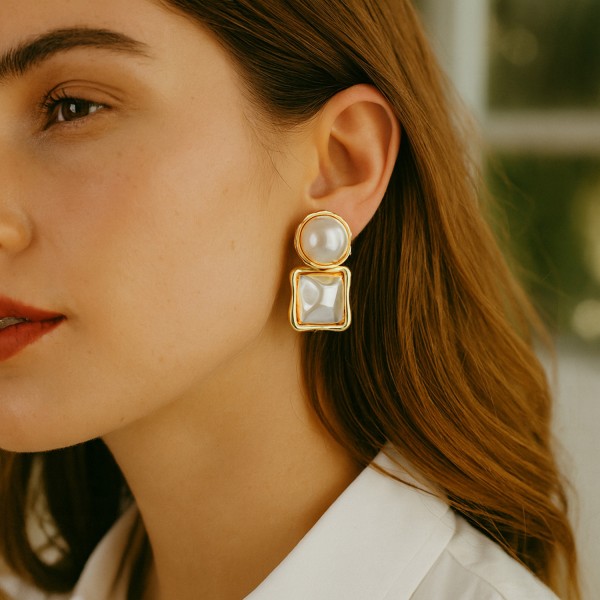 Ατσάλινα σκουλαρίκια με ακρυλικά στοιχεία