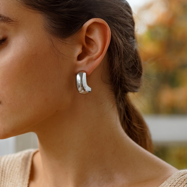 Ατσάλινα σκουλαρίκια