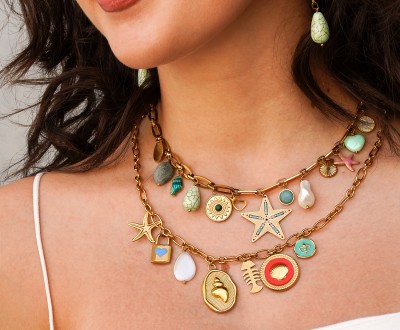 Ατσάλινες  αλυσίδες και σκουλαρίκια διακοσμημένα με ατσάλινα στοιχεία και ημιπολύτιμες πέτρες