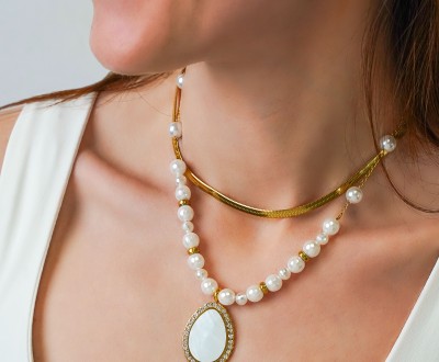 Κολιέ με ροζάριο, φίλντισι, χρυσό αιματίτη και στοιχείο δάκρυ με στρας