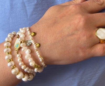 Βραχιόλια με μαργαριτάρια, συνδιασμένα με χρυσό αιματίτη, κρύσταλλο και χρυσά θαλασσινά στοιχεία