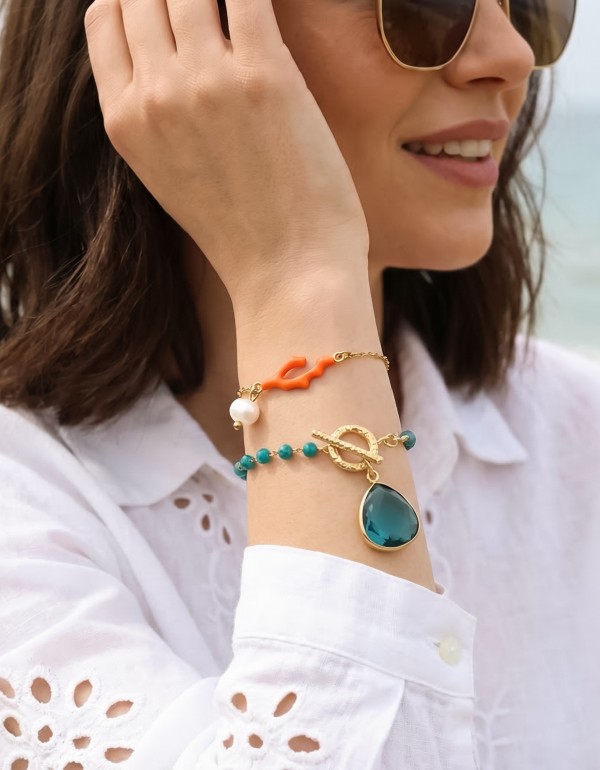 Κομψό σετ βραχιολιών με χρυσή αλυσίδα, ροζάριο με κρύσταλλα, χρυσά στοιχεία με κρύσταλλο και σμάλτο