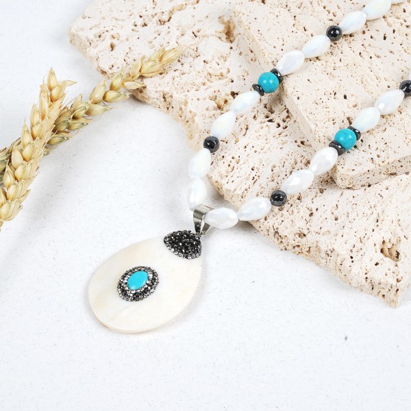 Χειροποίητο κολιέ με κρύσταλλα και μενταγιόν φίλντισι