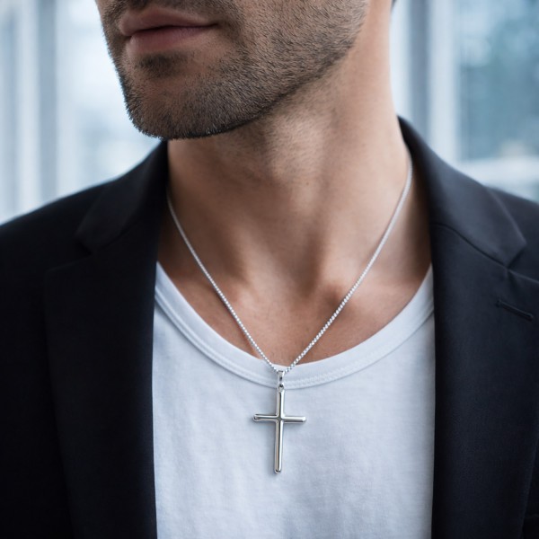 Κολιέ με ατσάλινη αλυσίδα και σταυρό